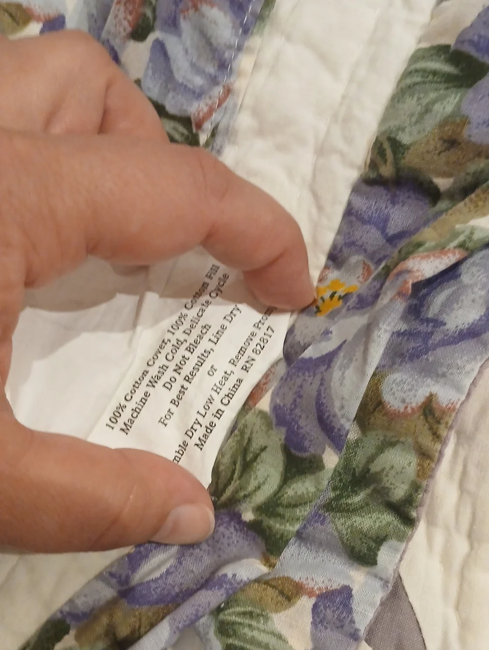 Beautiful Cottagecore  Twin Quilted Patchwork Bedspread & Matching Sham Set 🌟